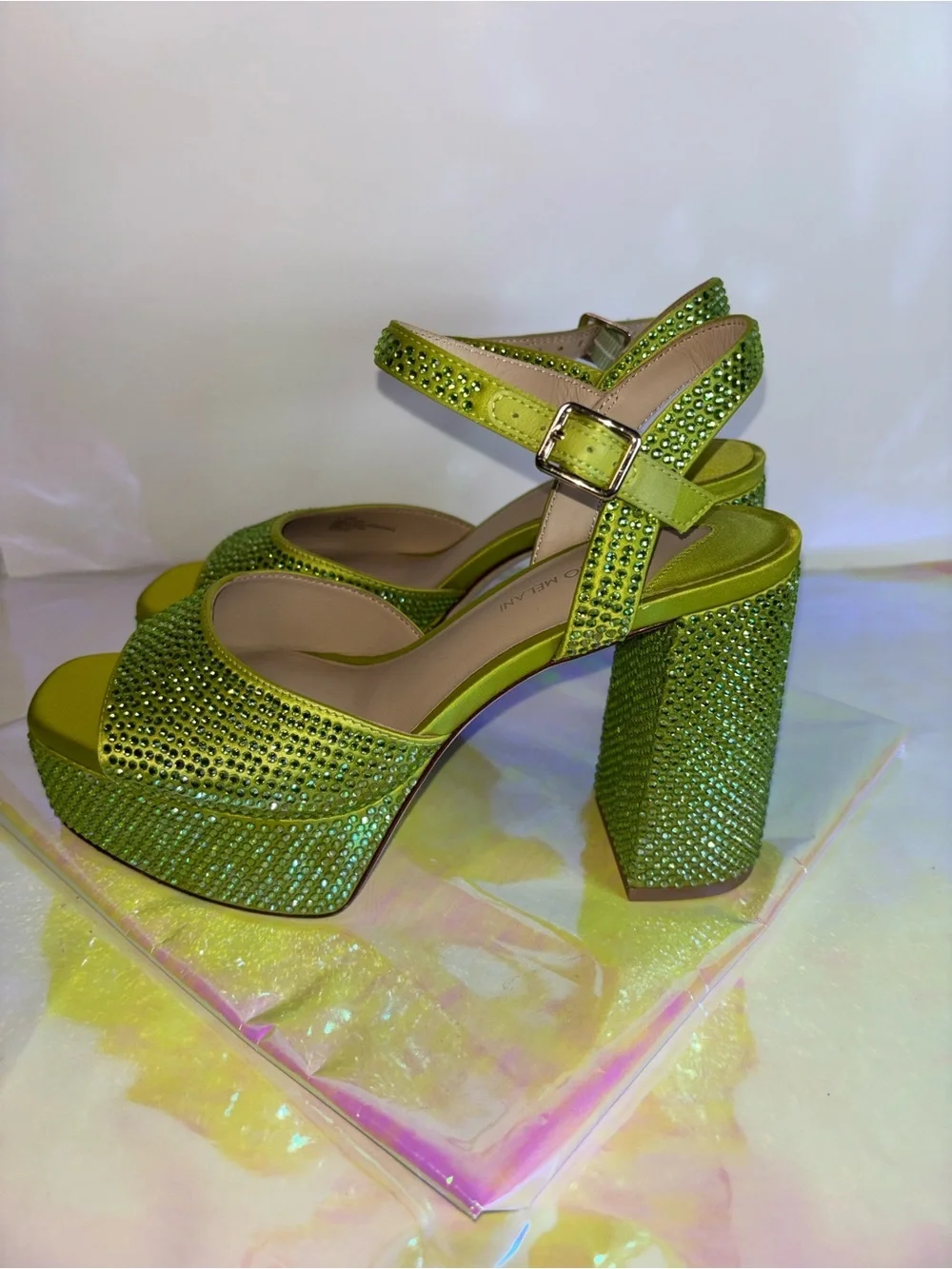 ANTONIO MELANI Neon Green Crystal Platform Sandals NWT SIZE 7.5